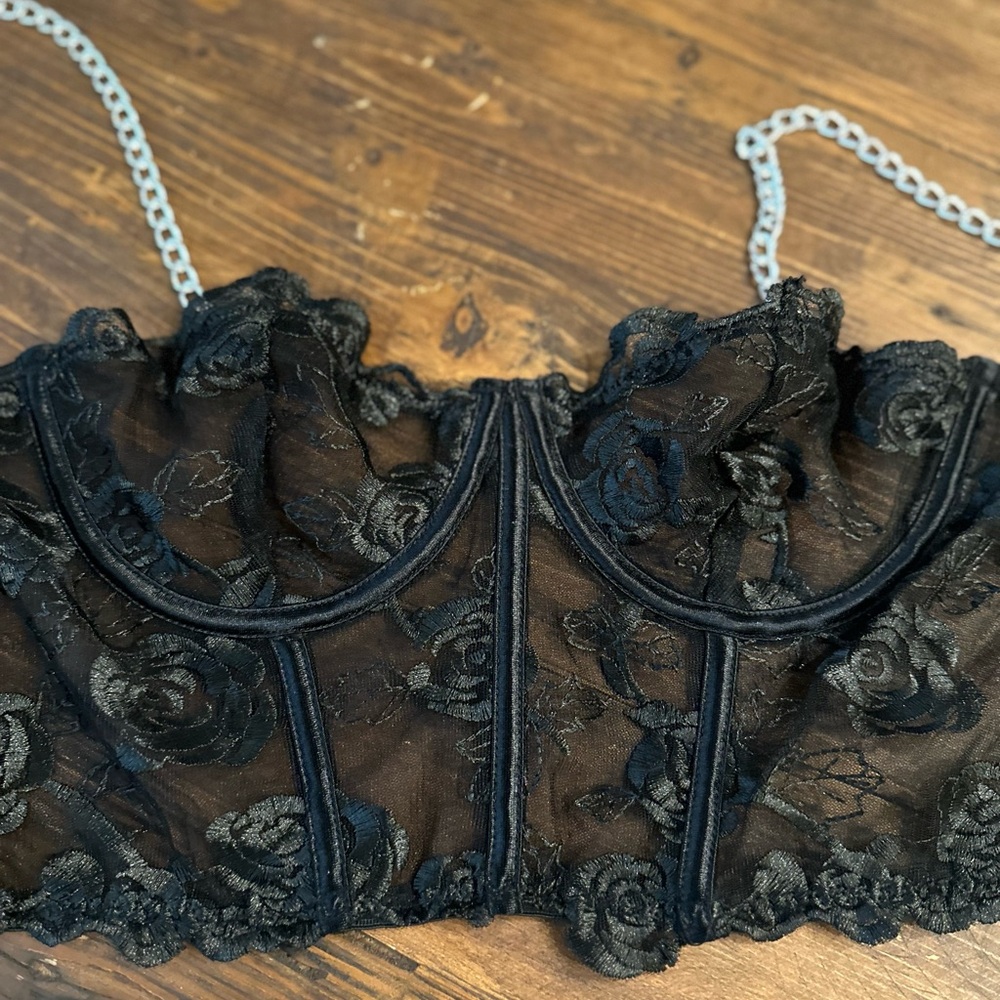 Black bandeau top